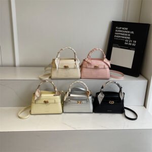 Women Hand Bag YYJC1102 Price: 34RMB
