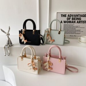 Women Hand Bag YYJC9396-1 Price: 33RMB