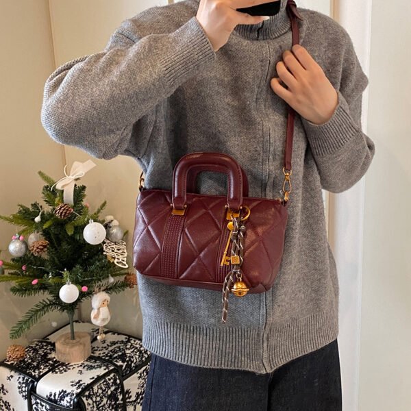 Women Hand Bag YYJC1027 Price: 37RMB - Image 6