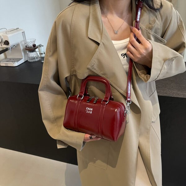 Women Hand Bag YYJC9912 Price: 34RMB - Image 6