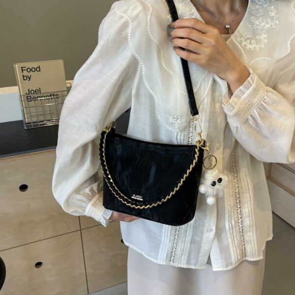 Women Hand Bag YYJC9813-1 Price: 34RMB - Image 9