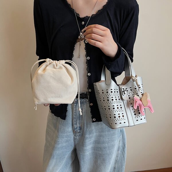 Women Hand Bag YYJC1162 Price: 35RMB - Image 9