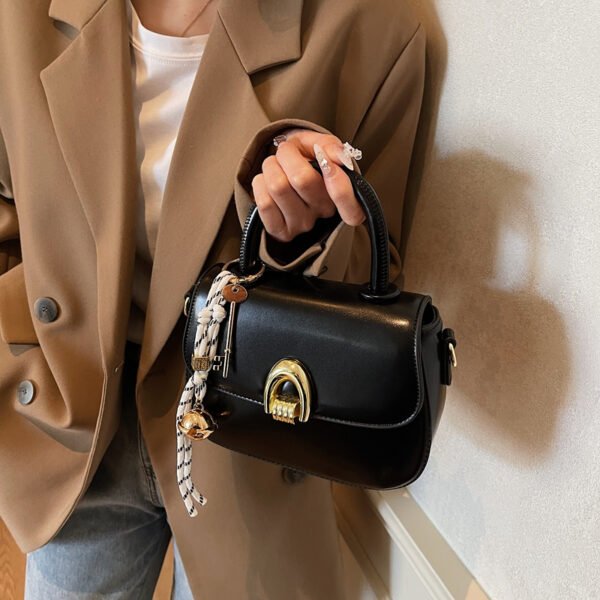 Women Hand Bag YYJC1051 Price: 34RMB - Image 11