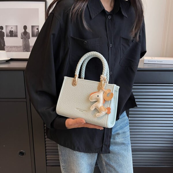 Women Hand Bag YYJC9396-1 Price: 33RMB - Image 10