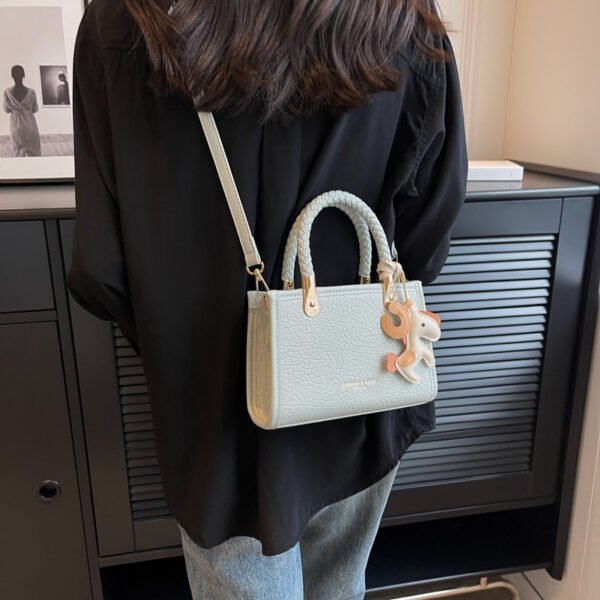 Women Hand Bag YYJC9396-1 Price: 33RMB - Image 11