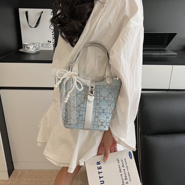 Women Hand Bag YYJC1153 Price: 35RMB - Image 12