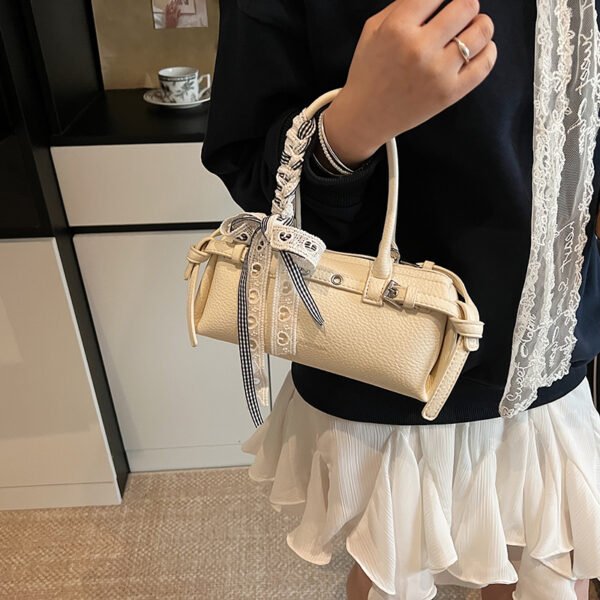 Women Hand Bag YYJC1105 Price: 36RMB - Image 13