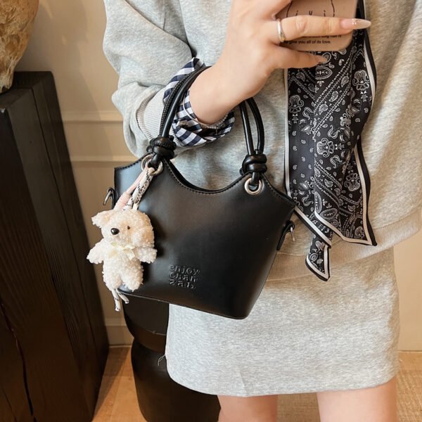 Women Hand Bag YYJC1097 Price: 33RMB - Image 13