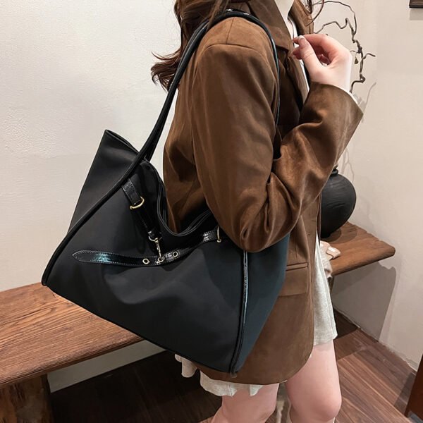 Women Hand Bag YYJC9990 Price: 34RMB - Image 10