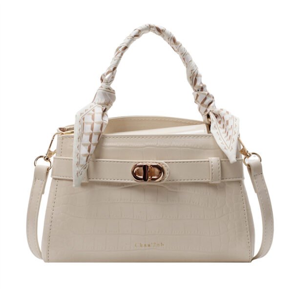 Women Hand Bag YYJC1102 Price: 34RMB - Image 20