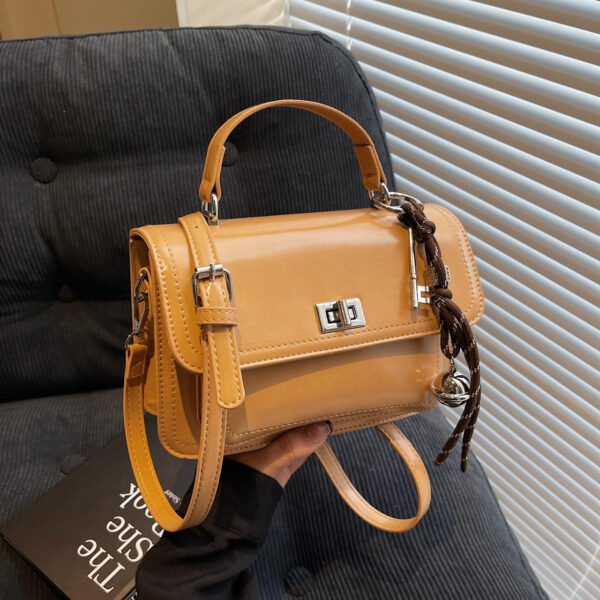 Women Hand Bag YYJC1032 Price: 37RMB - Image 3