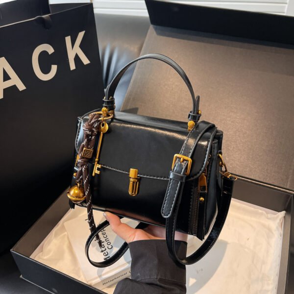 Women Hand Bag YYJC1018 Price: 37RMB - Image 10