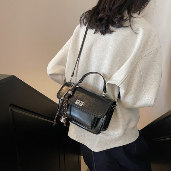 Women Hand Bag YYJC1032 Price: 37RMB - Image 10