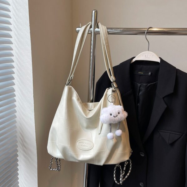 Women Hand Bag YYJC9922 Price: 34RMB - Image 9