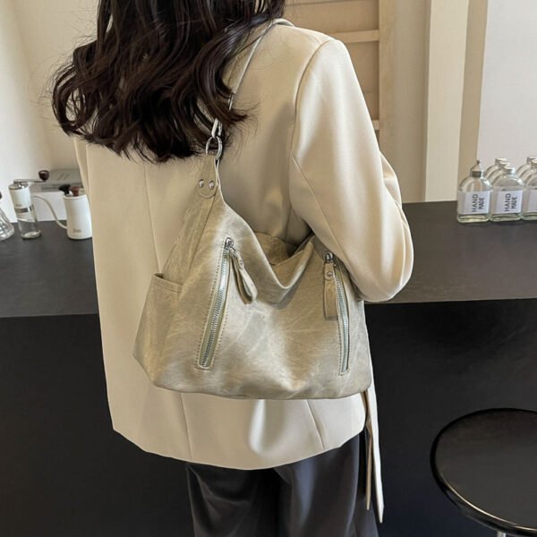 Women Hand Bag YYJC9805 Price: 34RMB - Image 11