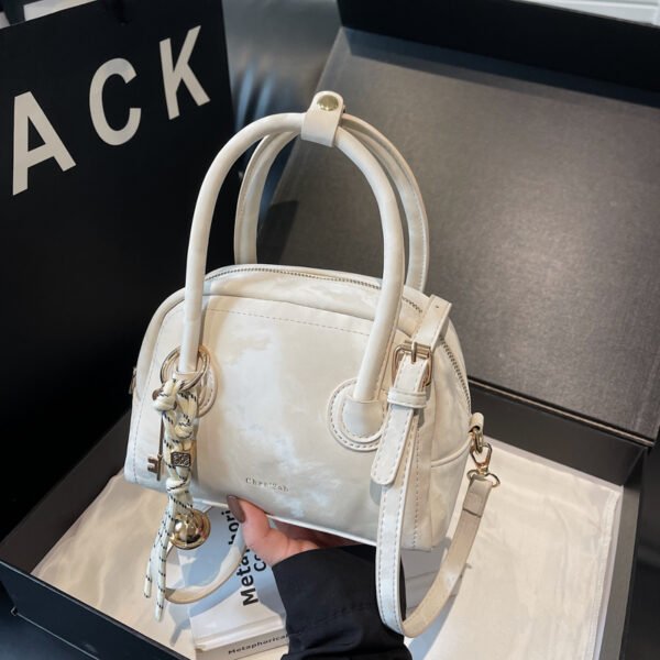 Women Hand Bag YYJC1037 Price: 34RMB - Image 4
