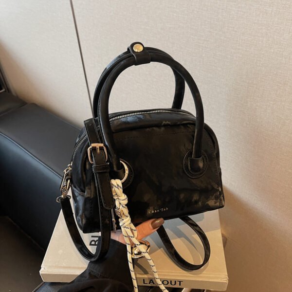 Women Hand Bag YYJC1037 Price: 34RMB - Image 6