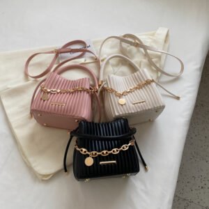 YY Bag Wholesale Women Hand Bag YYJC9377 Price: 37RMB