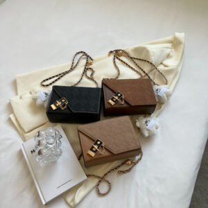 YY Bag Wholesale Women Hand Bag YYJC9305 Price: 33RMB
