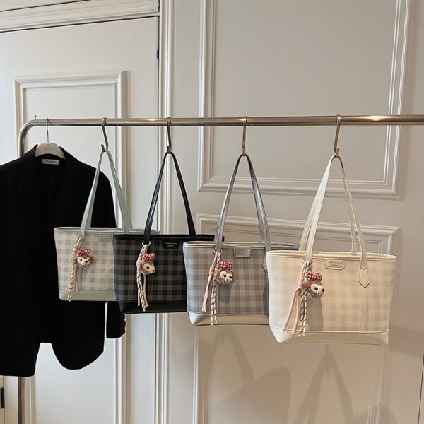 YY Bag Wholesale Women Hand Bag YYJC1177 Price: 34RMB