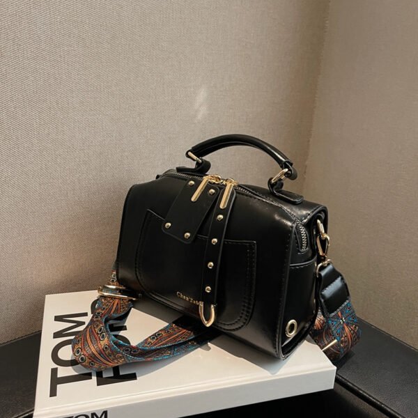 YY Bag Wholesale Women Hand Bag YYJC9183 Price: 36RMB - Image 2