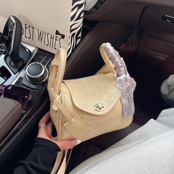 YY Bag Wholesale Women Hand Bag YYJC1122 Price: 35RMB - Image 2