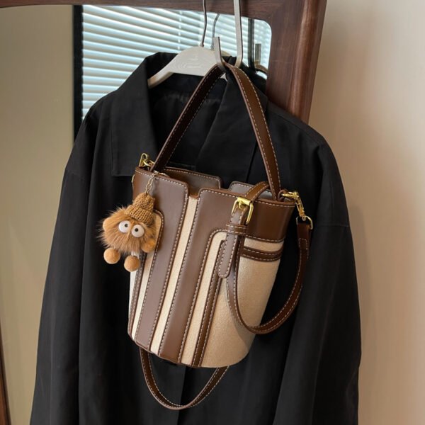 YY Bag Wholesale Women Hand Bag YYJC9668 Price: 41RMB - Image 3